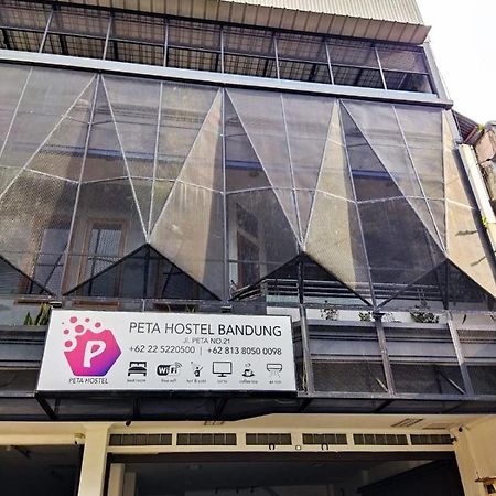 Peta Hostel Bandung Dış mekan fotoğraf